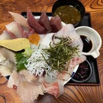 網元の店八代 - 特上大漁丼 2400円