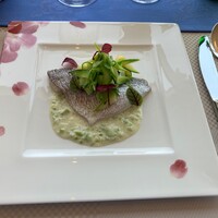 ル・ポットフー - 庄内浜で取れた魚料理　だだちゃ豆ソース