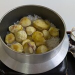 伊豆沼食堂 - メインの栗ご飯