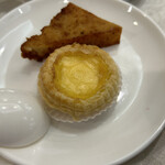 Zhonghua Gourmet Restaurant - 