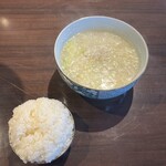 炭火焼肉＆韓国家庭料理 金 - 