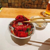北新地 つきしろ - 黒毛和牛のトリュフ香るユッケキャビア添え
