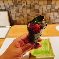 北新地 つきしろ - 黒毛和牛と手巻き寿司イクラのせ 