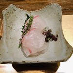 割烹 隆 - 鯛の切身さんです。