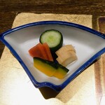 割烹 隆 - 色鮮やかなお漬物