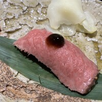 飛騨牛一頭家 馬喰一代 長良本家 - ワサビたっぷり‥！