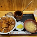 ぶた丼のとん田 - 