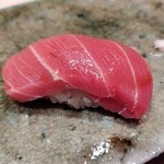 神田錦町 鮨たか晴 - 中トロ