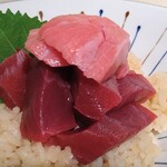 マグロマン - 「石司」生の本まぐろ丼