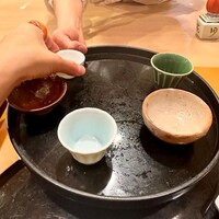 懐石料理 はし本 - お猪口選び〼