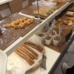 ペンギンベーカリー 国分寺府中街道店 - 