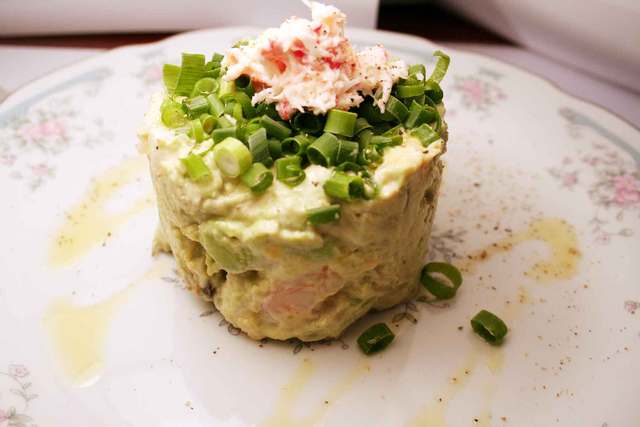 エンパイア Empire 上田 ダイニングバー 食べログ