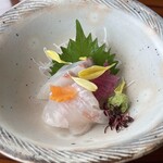 264930919 - お造り2種類　タイ・かんぱち