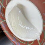 すし丸 - いか　一皿ニカンあります