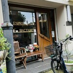 エスプレッソ ファクトリー - 