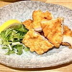 かつぎや - 錦爽鶏のパリパリ揚げはヒハツ入りの変わり種でした　風味が強くて一層美味しい