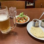 DURGA - 初日。全てはこれからだ…碇ゲンドウby新世紀エヴァンゲリオンより生とサービスのサラダとパパド（半分食べちゃったw）