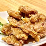 かつぎや - 低温でじっくり揚げてしっとりした旨味　中毒性があります