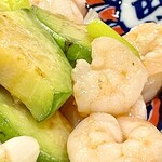 かつぎや - あっさり塩味なんですが隠し味が効いていて超後引きな味ですｗ