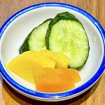 鮒兼 - 店でいただくよりコンパクトお新香です