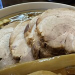 郡山大勝軒 - 厚めのチャーシューが後で裏目に出る