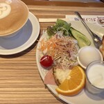 オランダ屋 高田店 - ラテアートもしてくれるの⁈
