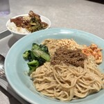 台湾+中華バル 台中香 - 小ルーロー担々