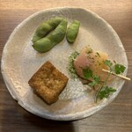 焼き鳥 のあみ - 前菜（鶏ハムカプレーゼ、厚揚げ、枝豆・紫ずきん）