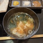 和乃貫山 - 豆腐、ネギ、ワカメ、豚肉、の味噌汁
