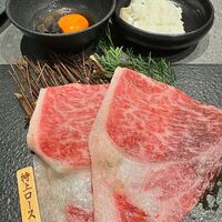 和牛焼肉わ - 卵黄とトリュフで食べる・特上サーロイン焼きすき