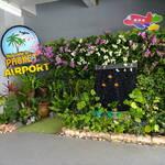 Royal Orchid Lounge - 