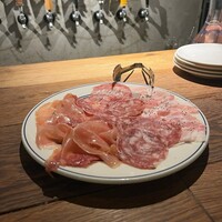 BISTRO DOUBLE - 生ハム盛り合わせ