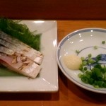 花春寿司 - 幻の鯖を、ニンニクと醤油で。
