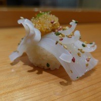 天寿し 京町店 - 赤烏賊 雲丹・飛子のせ