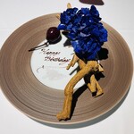 ラ・ヴァガボンド - プレート