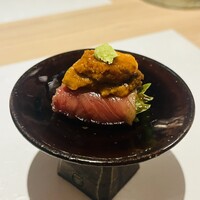 隠れ家鉄板おぶ - うにと和牛巻き