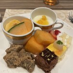Cafe Restaurant Paruteru (Palace Hotel 大宮) - 蕨餅～各式甜點
