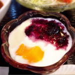 斉藤珈琲店 - デザートのヨーグルト！ブルーベリーソースの甘さと混ざっていい感じ