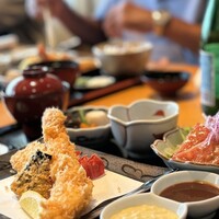 活伊勢海老料理 中納言 神戸三宮本店 - 