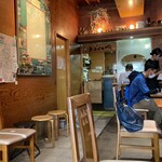 手作り洋食の店 おおさかや - この後すぐに待ち席も満席