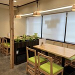 うなぎの次郎 - お洒落な内観