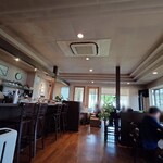 ぷらな - 店内　入口近くから撮影