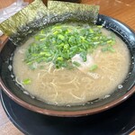 博多長浜らーめん ぼたん - 