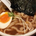大八車 - スープに麺と具材を入れて
