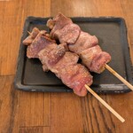 炭火焼き鳥 五tsubo - 白レバー：220円