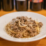 ANDs. - ラム肉のラグーソースパスタ