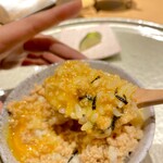 銀座 焼 新潟屋 - 食事 自家製そぼろ丼