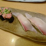 すし酒家 一歩 - カンパチは脂が乗っていて鮮度も申し分ない