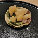 銀座 京都 鮨まつもと - ずっと食べていたいガリ