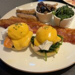 Tiffin Room - エッグベネディクト